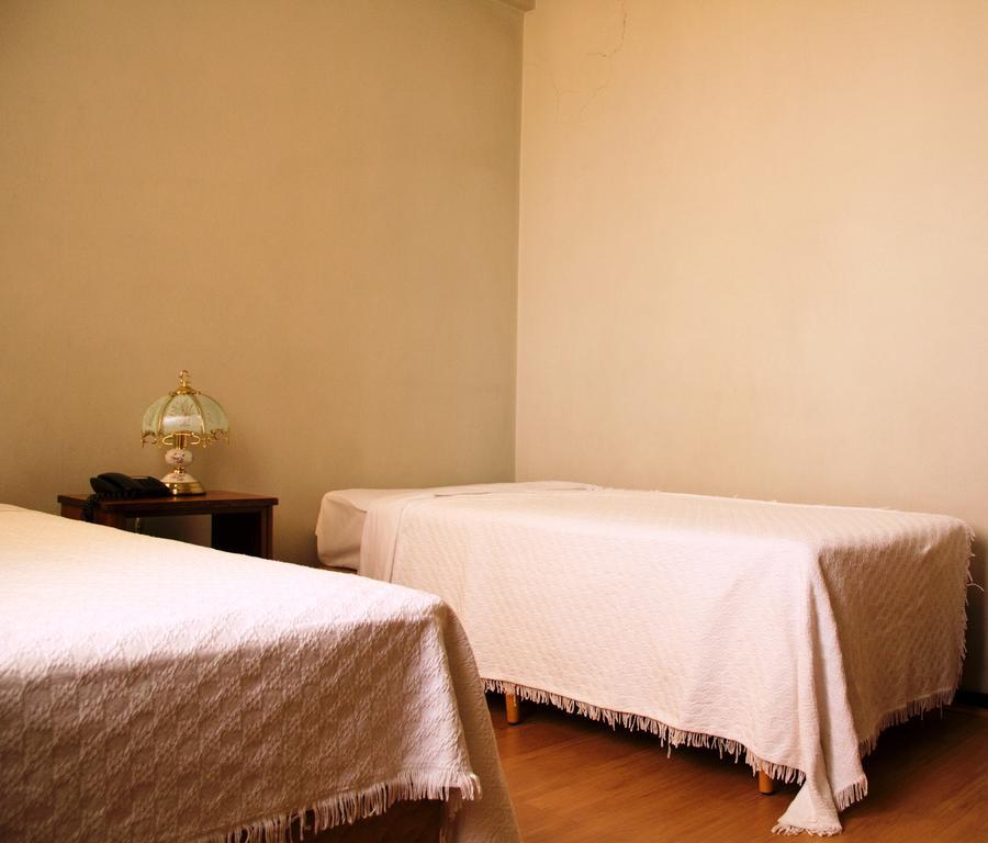 Hotel Ambassy